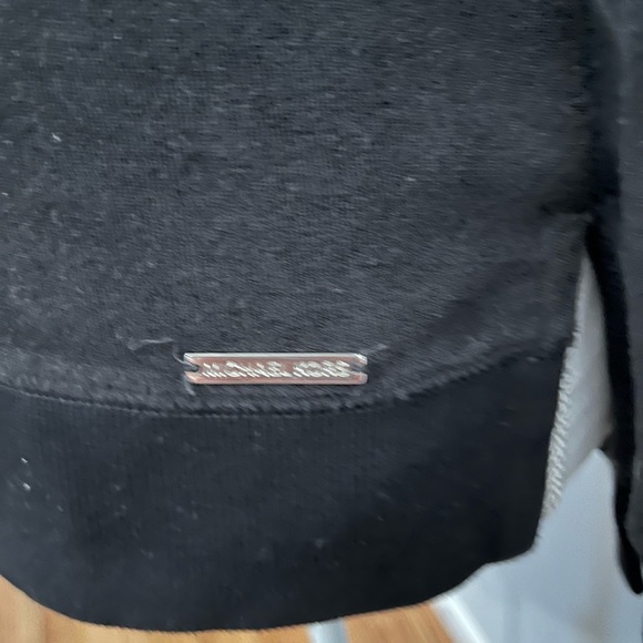 Michael Kors Terry cloth top size XS - Picture 6 of 8